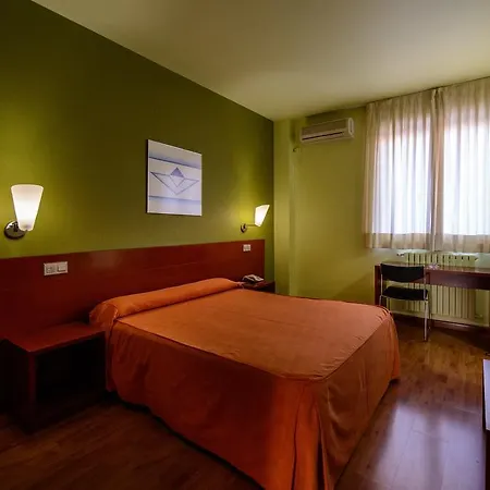 El Paso Honroso Hospital de Órbigo