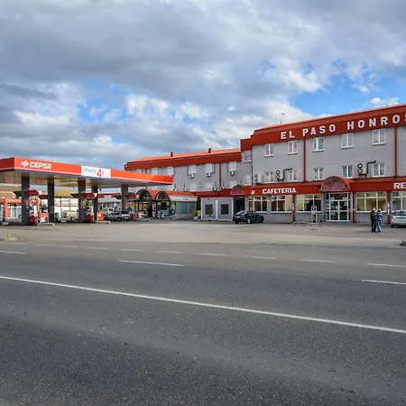 Hotel El Paso Honroso 3*