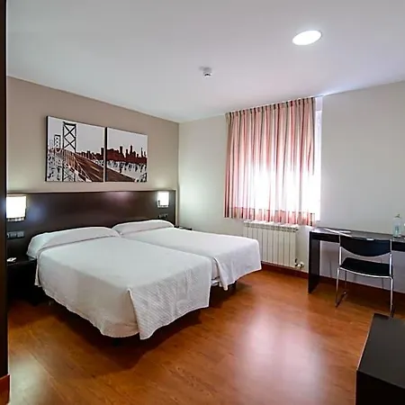 El Paso Honroso Hotel Hospital de Órbigo