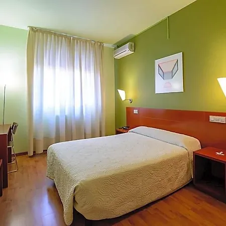 El Paso Honroso Hotel Hospital de Órbigo