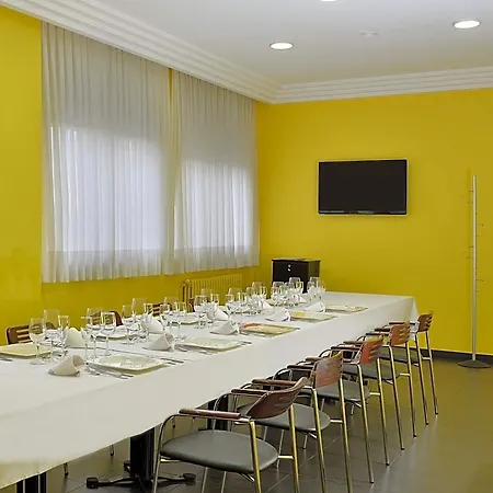 El Paso Honroso Hotel 3*