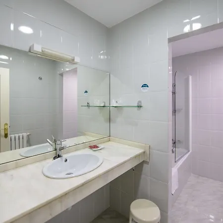 El Paso Honroso Hotel 3*