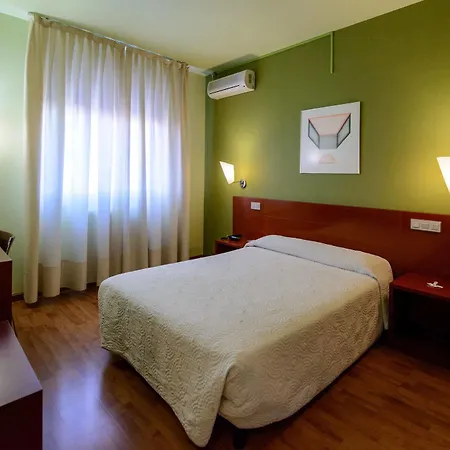 El Paso Honroso Hotel