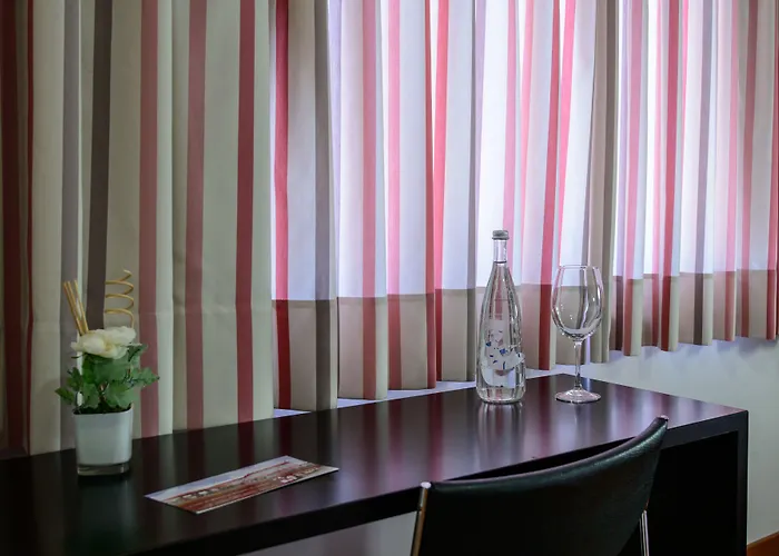 Hotel El Paso Honroso 3*